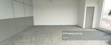 Corner 3 Storey Shoplot  1