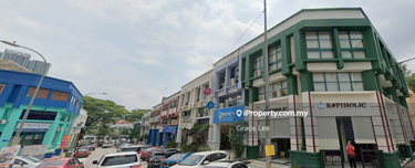 Hot Area & Limited 3-Storey Corner Shop Lot For Rent 1
