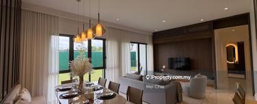 Freehold, low density condo of 480 units,, short walk to MRT station 1