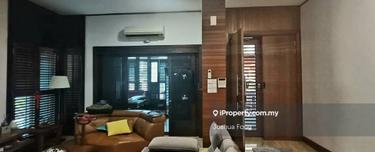 Semi-d house in Puteri 11 1