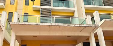3 Storey Superlink @ Freehold @ Gated and guarded 1