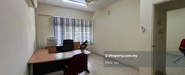 Shop-Office (First Floor - Upstairs), Tmn Molek, JB  1