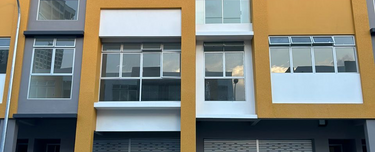Taman Molek - Molek Hub (Brand New Shoplot For Rent) 1