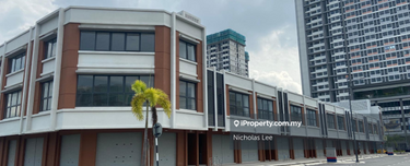 3 Storey Corner Shoplot @ Horizon Square Sepang 1