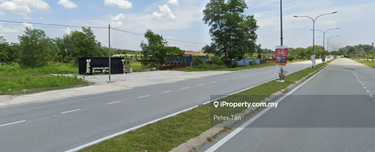 Rawang land , agri land , industrial zone , ready road in/ out  1