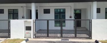 Gated Community. 2 Storey Terrace La Casa Lunas. Boleh Full Loan 1