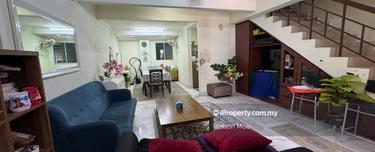 Double Storey Terrace house @ Freehold @ Fully extend @Well maintained 1