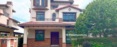 Diamond City 3 Storey Bungalow Many Units On Hand 1