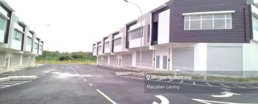 Balakong-1.5 Storey Link Factory (Corner Unit)-For Rent 1