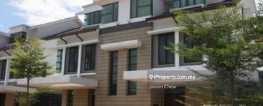 2.5 Storey Semi D House Usj 17 Restrees Subang Jaya 1