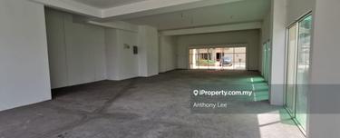 Setia Avenue Setia Alam corner shop many parking 35 x 80 1