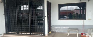 Intermediate 1-Store Terrace Renovated House, Taman Maju, Jasin 1