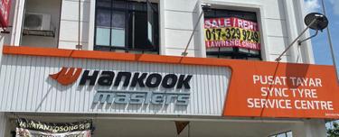 1st Floor Alam Damai Facing Mainroad For Rent! 1