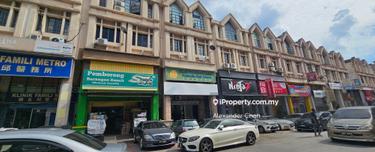 3.5 Storey Freehold Desa Aman Puri shoplot for sale with high ROI 1