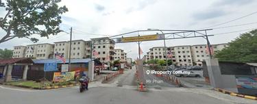 15/05/25 Bank Lelong Flat @ Puchong Utama Court1  	 1