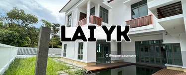 Short drive to Empire Subang, Sunway & Monash University 1