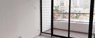 Pearl Garden Condo Sungai Ara 1200sf 3-Bedrooms Renovated 1-Carpark 1