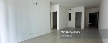 Quaywest Residence, Bayan Lepas. 650sf, High Floor, 2 Carpark. 1