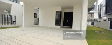 Cheapest Grove Semi-D house for Sale in KL lakefields Sg Besi 1