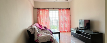 Service residence with air cond balcony and partly furnished  1