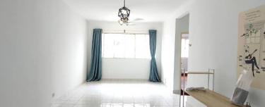 Walking distance to LRT 3 and 3 bedrooms unit 1