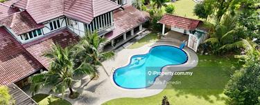 Luxury Beautiful Double Storey Bungalow Kgsaas, Seksyen 13, Shah Alam 1