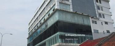 7-sty office building with main road frontage. Good location. 1