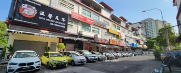 Second floor Shop/office End lot The Link 1 For Rent 1