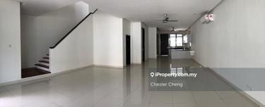Partial Furnished Superlink in Prime Location 1