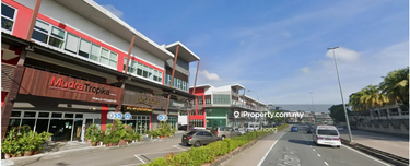 Taman Kolam Air  1