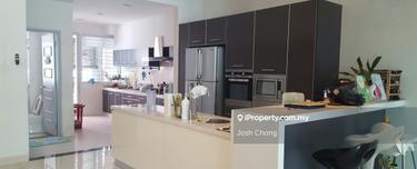 Beautiful Home Renovated Extended Well Kept Gated Guarded Freehold! 1