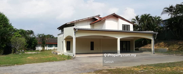 Rare Buy. Bungalow with massive Land 1