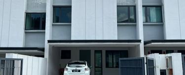 Brand New Private Lift 5 Storey Superlink !! 1
