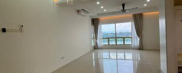 East lake condo, serdang perdana, below market, full reno, lake view 1
