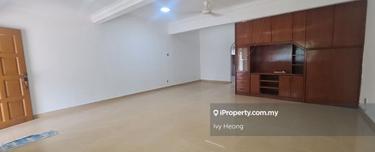 2.5 Storey Renovated and Extended 1