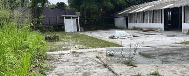 Rm0.83 Cheap Kampung Subang Industrial Land 18,000sf with Office 1