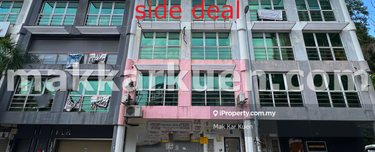 Please call us to setup a date for an interior viewing and side deal 1
