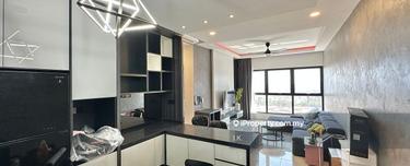Super Nice Reno Le Pavillion Puchong Bandar Puteri Freehold Condo 1
