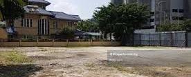Commercial land for rent at cheras near to main road beside show room  1