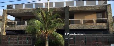 2 units Double Storey Semi D Convert to Bungalow, Kajang 1