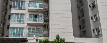 8 Petaling condo unit for rent!  1