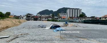 Batu Caves Corner Road Frontage Industrial Land for Rent 1