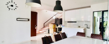 Lakefields Specialist - We cover all at Lakefields incl Grove & Dale. 1