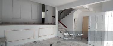 Cantik, renovated and newly refurbished. Best location, negotiable! 1