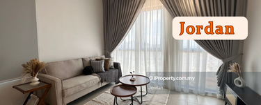 Triuni Residence Fully Furnished & Nice Reno & Owner With Low Price  1