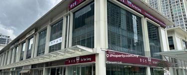 Signature Shop Next To Pavilion 2 Mall 1