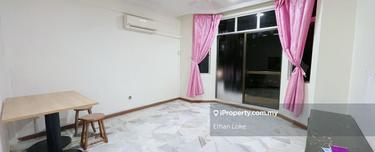 Basic Unit with well kept,  Lower floor 1
