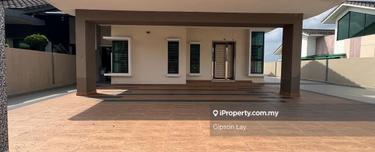 Spacious Semi-D House I 4000sqft I Gated & Guarded I Extend Kitchen 1