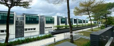Courtyard Villa with Private Lift for Sales/ Rent 1