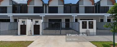 2 Sty Facing Open Serenia Anisa Terraced Houses For Sale 1